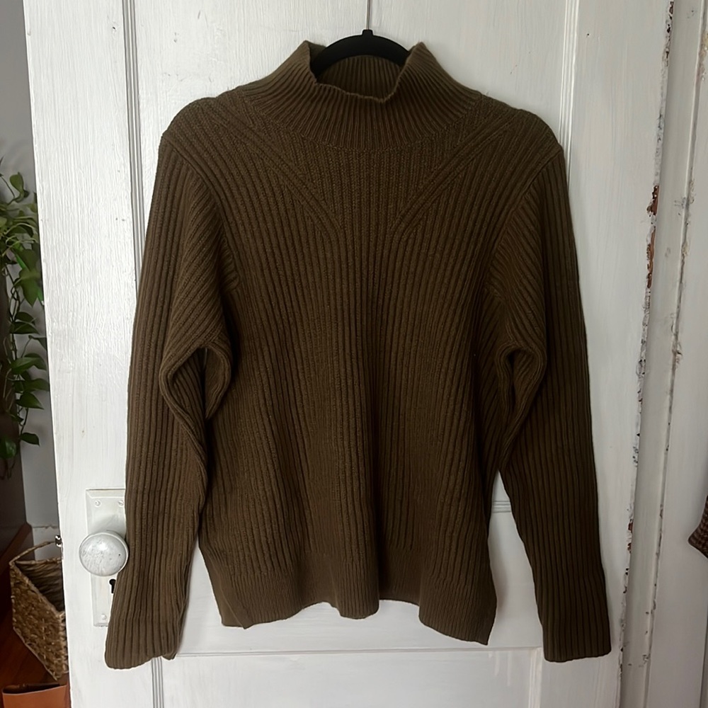 Banana Republic Sweater